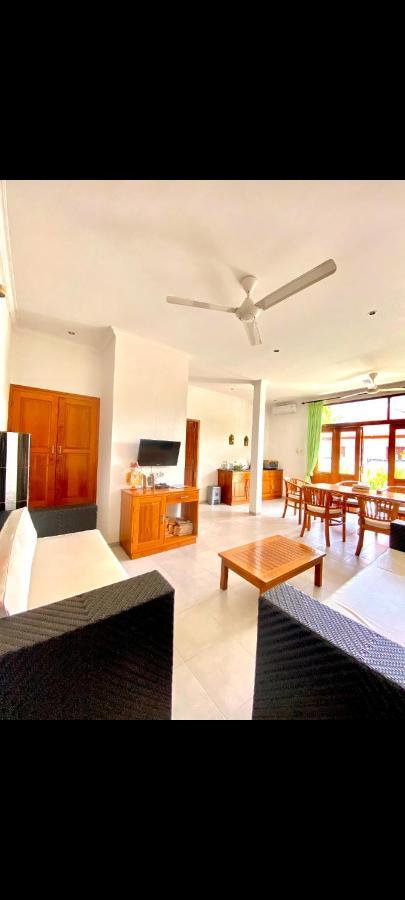 Villa Seruni Lovina Екстериор снимка