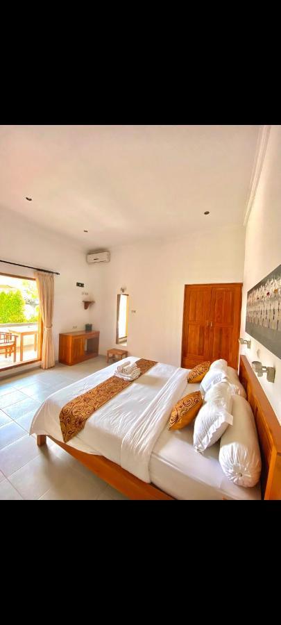 Villa Seruni Lovina Екстериор снимка