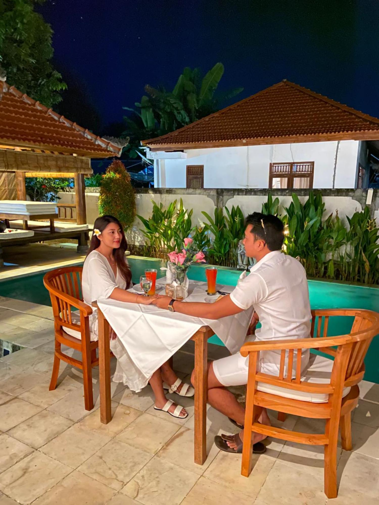 Villa Seruni Lovina Екстериор снимка