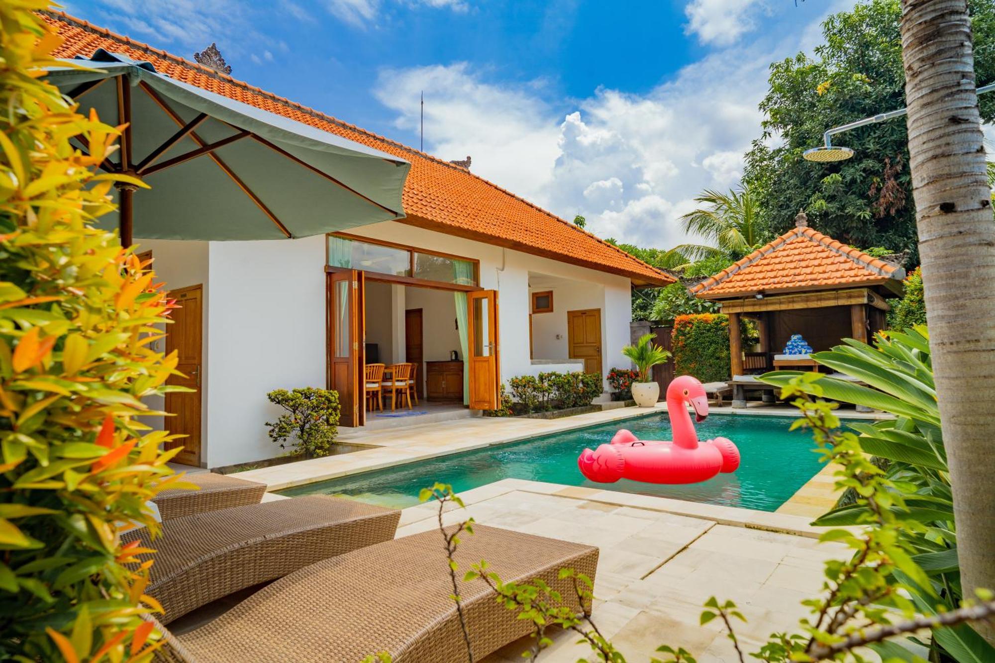 Villa Seruni Lovina Екстериор снимка