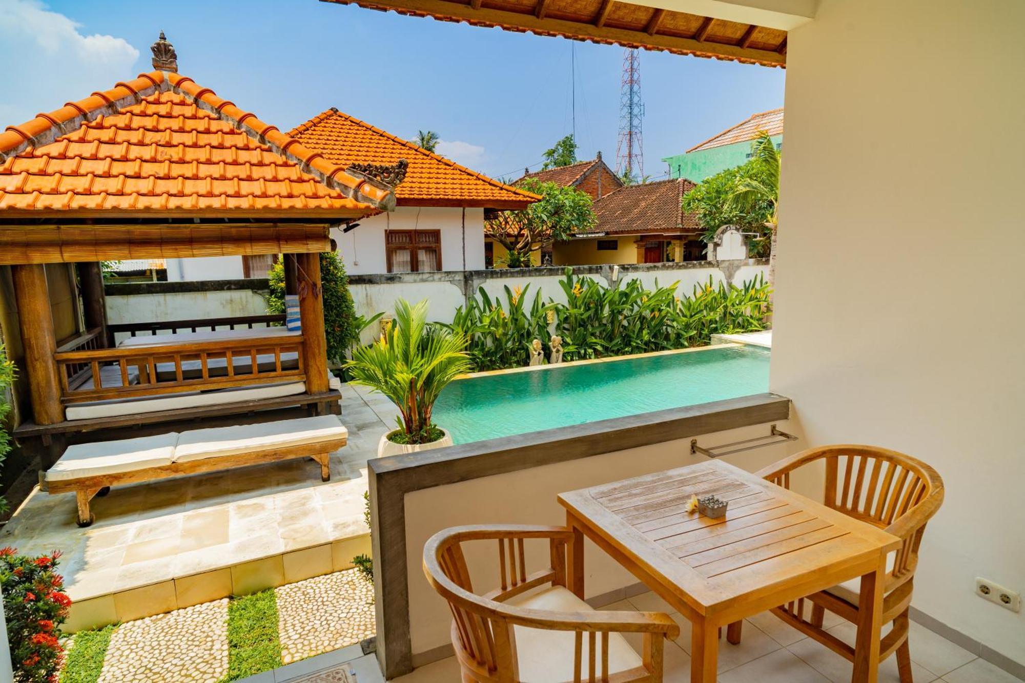 Villa Seruni Lovina Екстериор снимка
